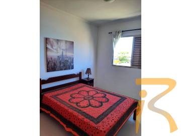 Apartamento no bairro Jardim Três Marias, Frente ao Mar