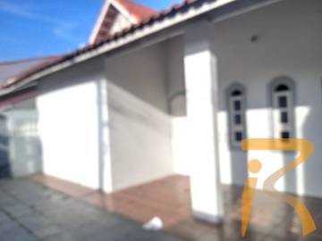 Casa no bairro Belmira Novaes, Lado Praia